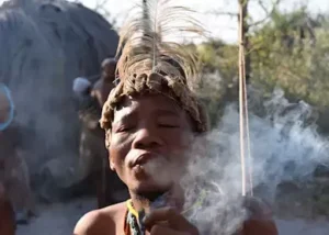 1343548-khoisan-bushman-near-the